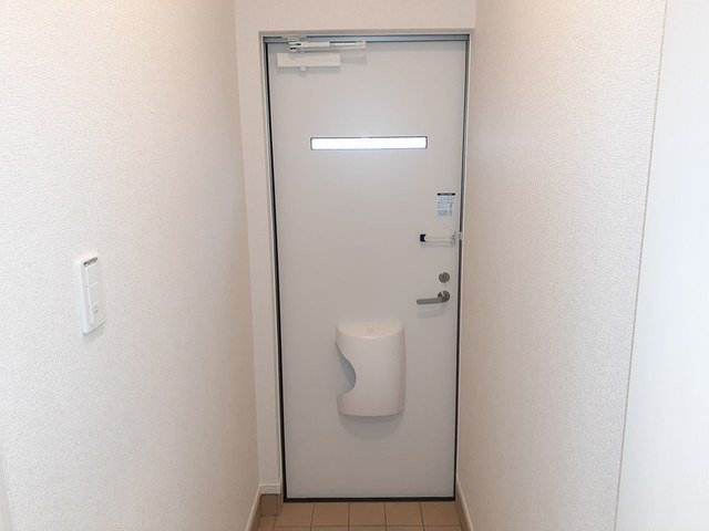 アルカンシェルⅡの玄関