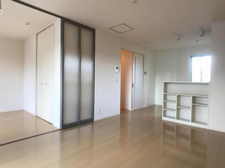 【居間・リビング】 | モダンコート・ウエルネス