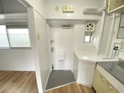 【玄関】 | ビレッジハウス南野田3号棟 | ビレッジハウスの同一物件・同一タイプの間取りの写真です