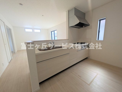 【キッチン】 | 浜松市浜名区細江町中川 3期 新築一戸建て | キッチンです