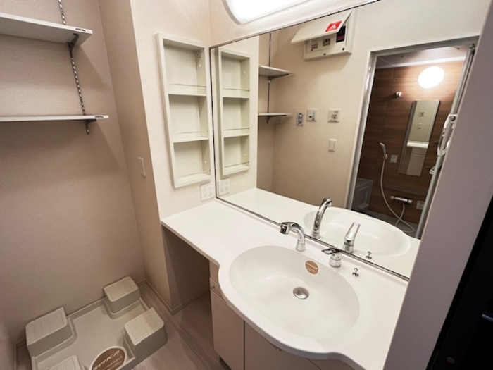 Ｄ－ｒｏｏｍ ＳＡＫＵＲＡの洗面所