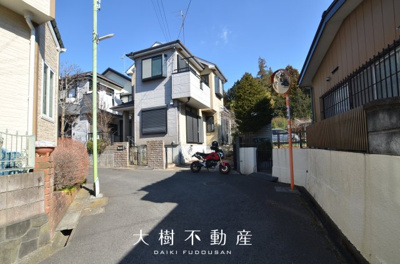 【前面道路含む現地写真】 | 座間市緑ケ丘3丁目　売地　全１区画