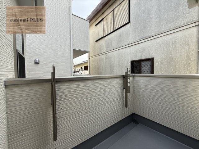 東大阪市鴻池町1丁目　1号棟のバルコニー