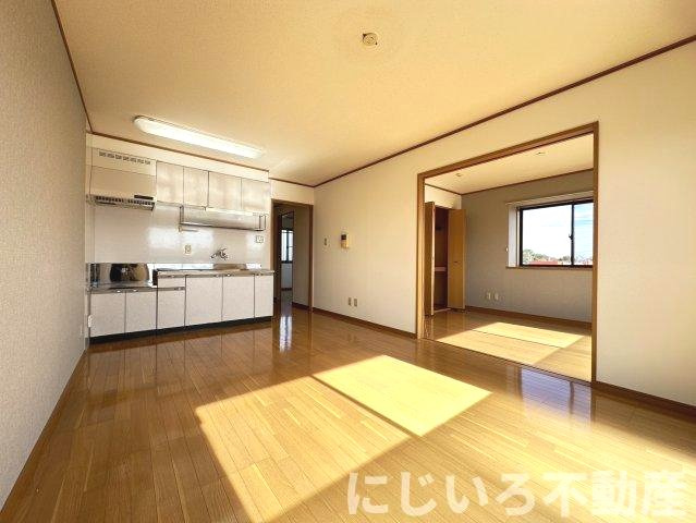 サンモール８８の居間・リビング