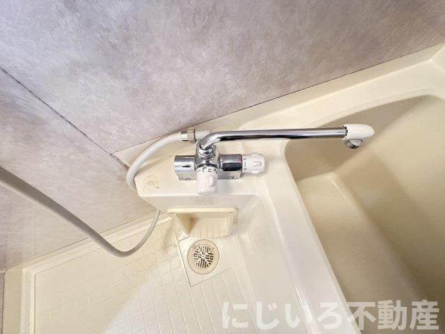 サンモール８８の浴室