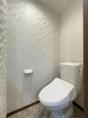 【トイレ】 | アールみずほ台 | 落ち着いた色調のトイレです