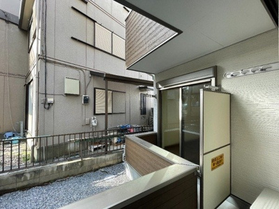 【バルコニー】 | アールみずほ台 | バルコニーからの眺めを楽しみながら食事をしませんか