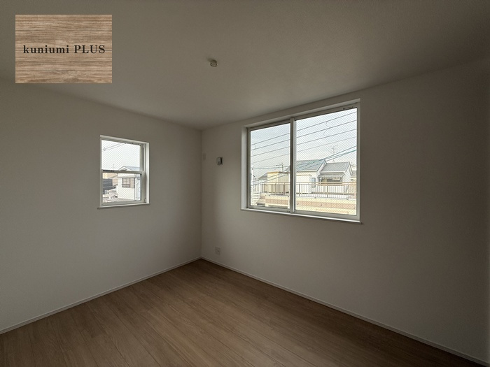 東大阪市鴻池町1丁目　2号棟の洋室