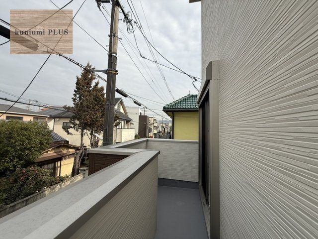 東大阪市鴻池町1丁目　2号棟のバルコニー