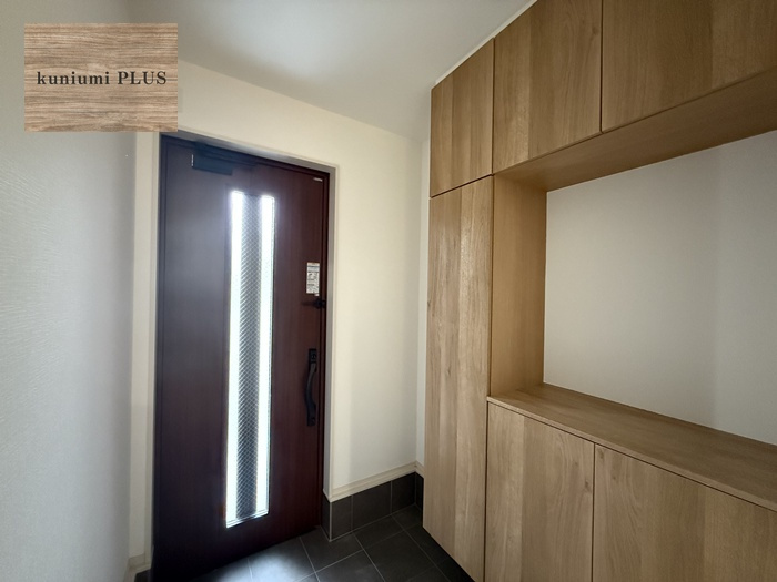 東大阪市鴻池町1丁目　2号棟の玄関