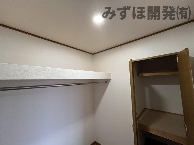 山形市千歳2丁目11-35の収納|2/28撮影　２F洋室②　収納