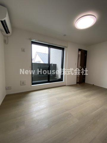 T's Cuore MUSE落合南長崎の居間・リビング