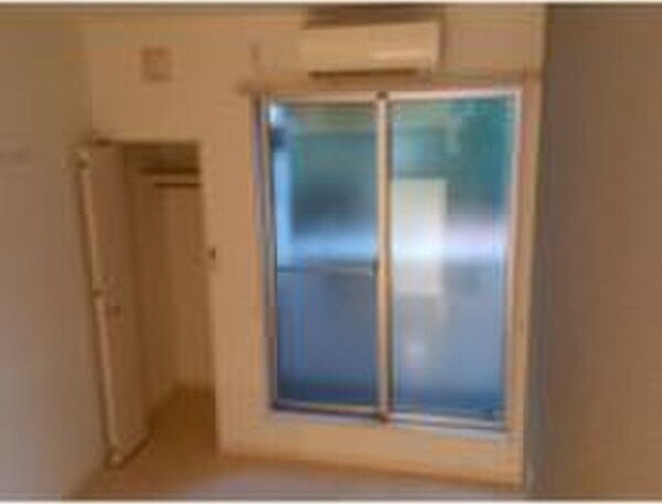 Crescita六番町の居間・リビング