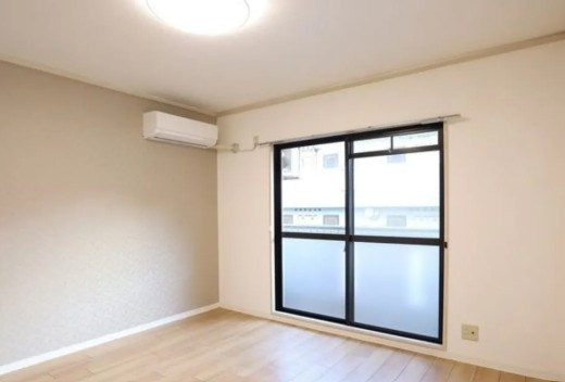 フォレストーン８８の居間・リビング