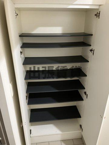 ルーエ白川公園の収納