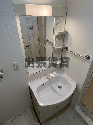 ルーエ白川公園の洗面所