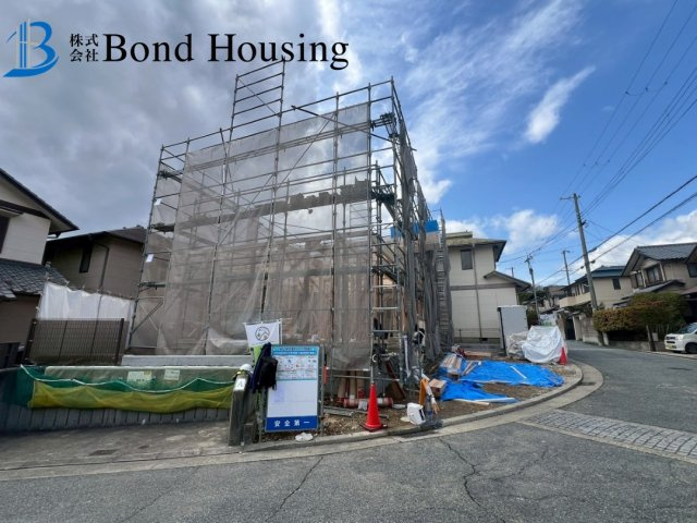 お車並列3台駐車可能・小中学校徒歩10分圏内　竹の台6期