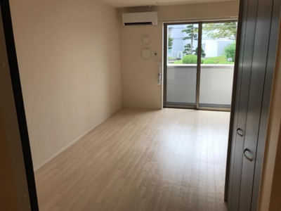 【内装】 | エイシンパレス | 室内