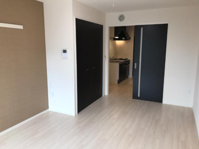 【内装】 | エイシンパレス | 室内