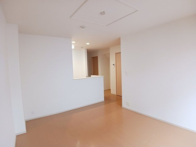 【居間・リビング】 | カレントコートⅠ | 使いやすい居間です