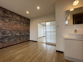 こちらの居間で趣味の時間をお楽しみください