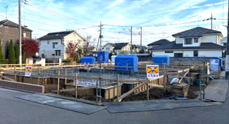 【前面道路含む現地写真】 | 国分寺市高木町2丁目　全5棟　4号棟　仲介手数料無料