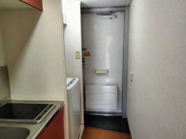 毎日通る玄関はこちらです