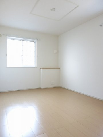 リバーサイド長泉の洋室