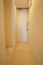 明るい玄関です