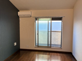 個人の部屋や寝室として使える洋室です