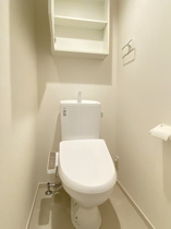 ゆったりとした空間のトイレです