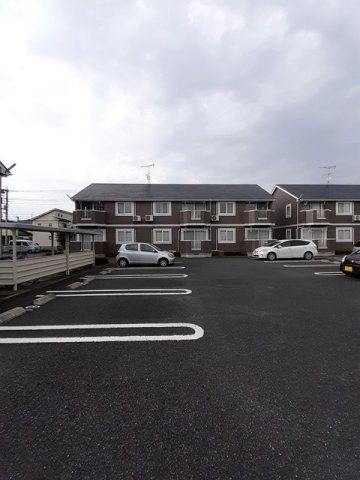 駐車場に車を止められます