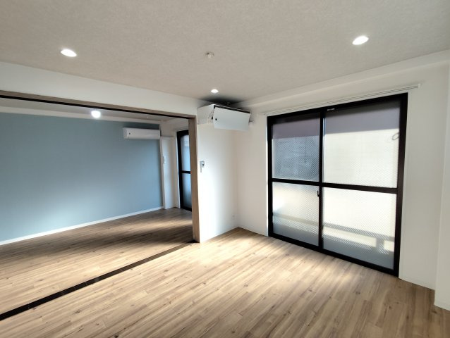 エスポワールの居間・リビング