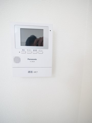 クイーンパレスのセキュリティ|※写真は別の部屋のものです。