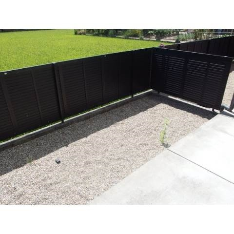 ハピネス西之坊の庭