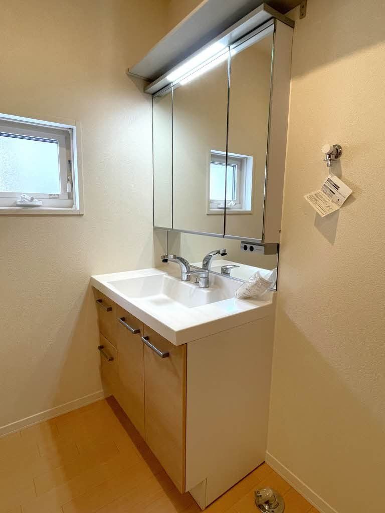 シャーメゾンｆａｍの洗面所