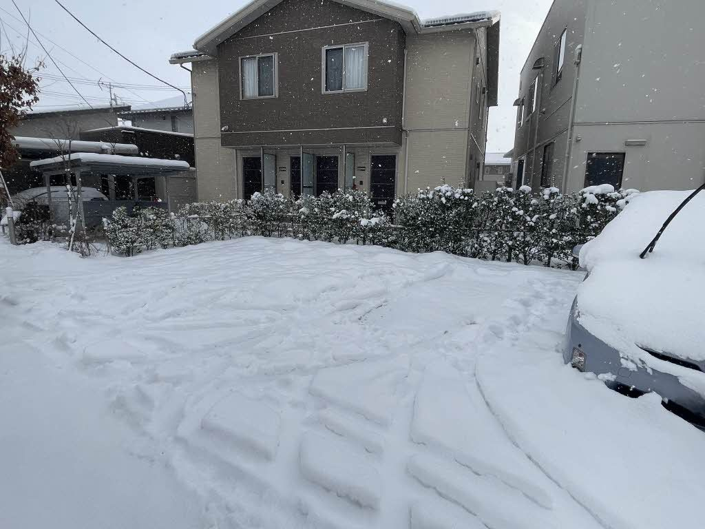 シャーメゾンｆａｍの駐車場