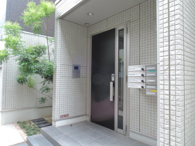 アップル城北のエントランス