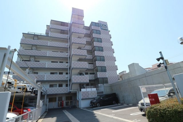 ヴェルドール緑地公園南の外観