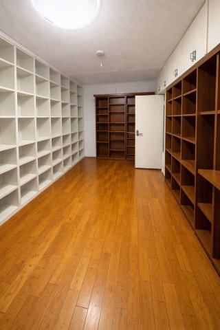 【中古マンション】志木ニュータウン南の森壱番街8号棟の洋室|※残置物撤去後のイメージ画像です