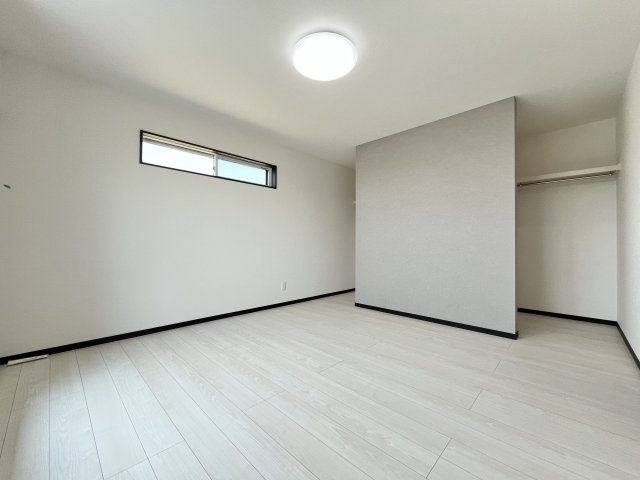 【寝室】