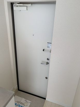 レガーロ大和田の玄関