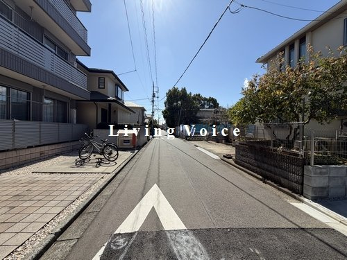 【前面道路含む現地写真】 | 【仲介手数料０円】厚木市南町3期　新築一戸建て　1号棟　全2棟 | 【仲介手数料０円】厚木市南町3期　新築一戸建て　全2棟