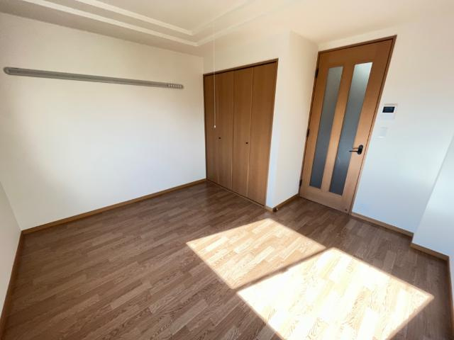 ライラックの寝室|室内