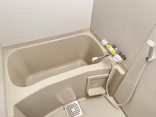 ライラックの浴室|バス