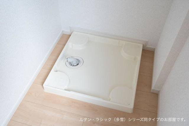 アドラブールのその他