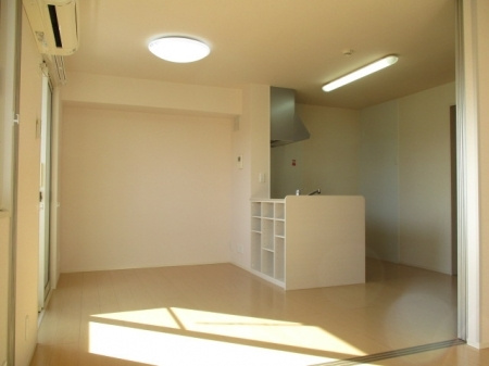 ベルコリーヌ真宮の居間・リビング