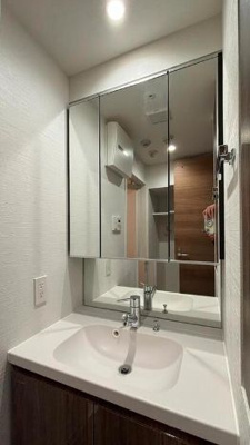 【洗面所】 | ルミーク浅草 | 使いやすい洗面所です