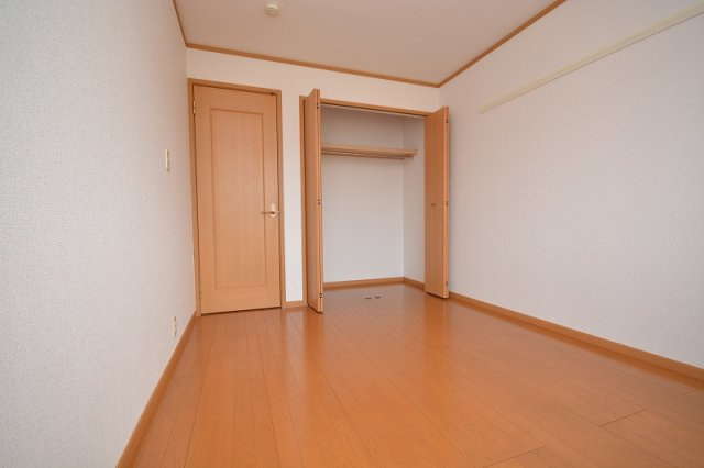 【収納】 | チェルシーⅠ | こまごまとしたものを収納できそうですね