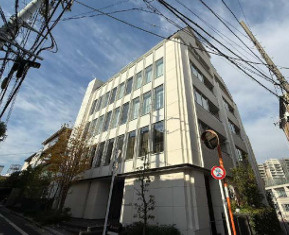 ピアース白金台三丁目